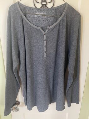 Eddie Bauer Heather Gray Waffle Knit Henley Long Sleeve Top